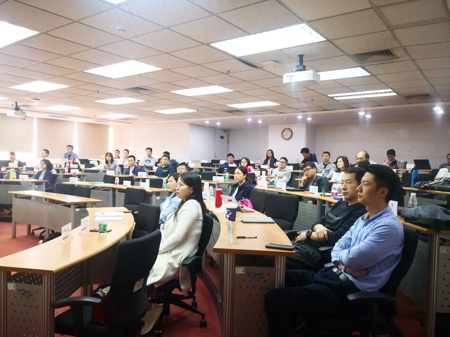 DFFC1ACB977F9F4C8F7E140BEFF_230236A3_52FBB