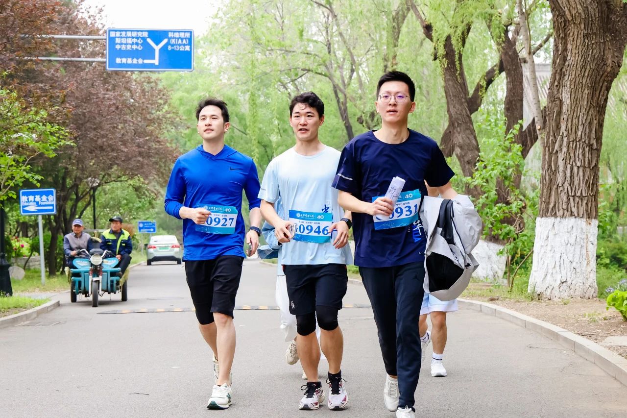 B811FD9A88E8B68E94DEEAF4464_BC0A3D57_3A218