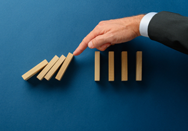 路江涌、易希薇：“危”字当头，，企业需破解4大挑战