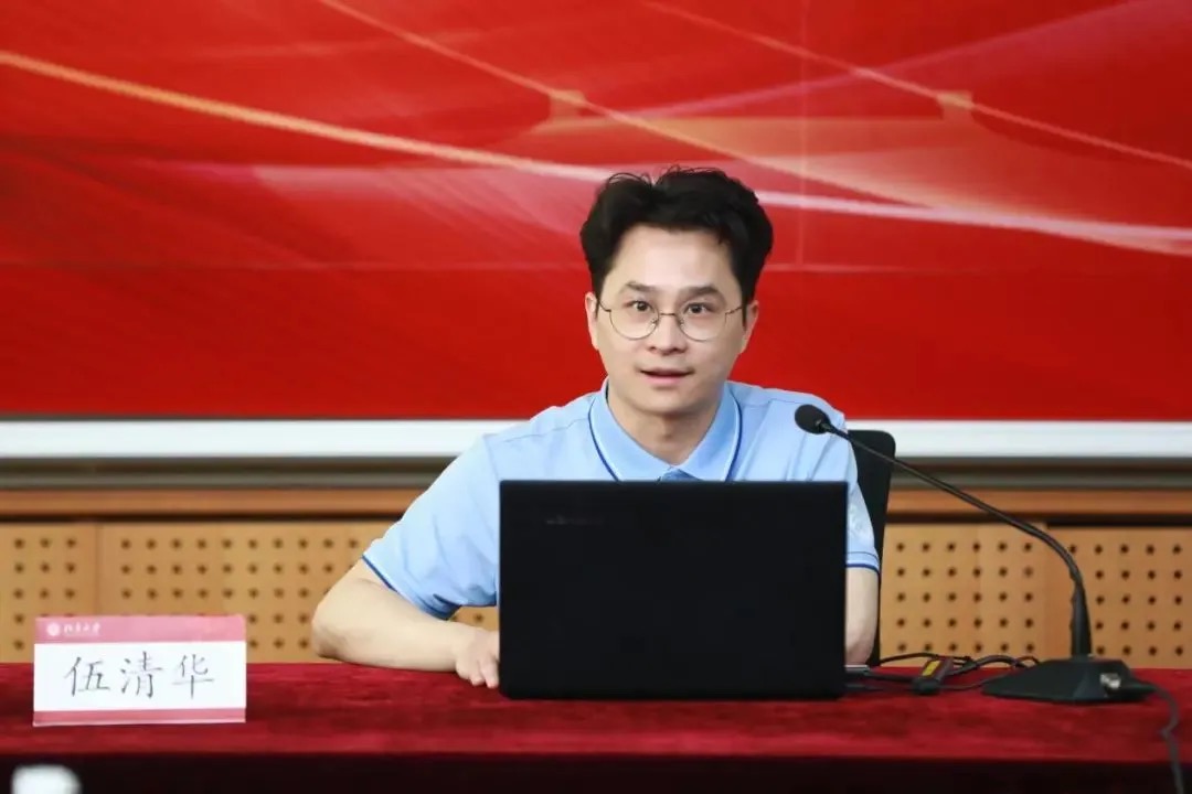 B9CEAC8C191D980F41CD944192F_298E2FEA_18287