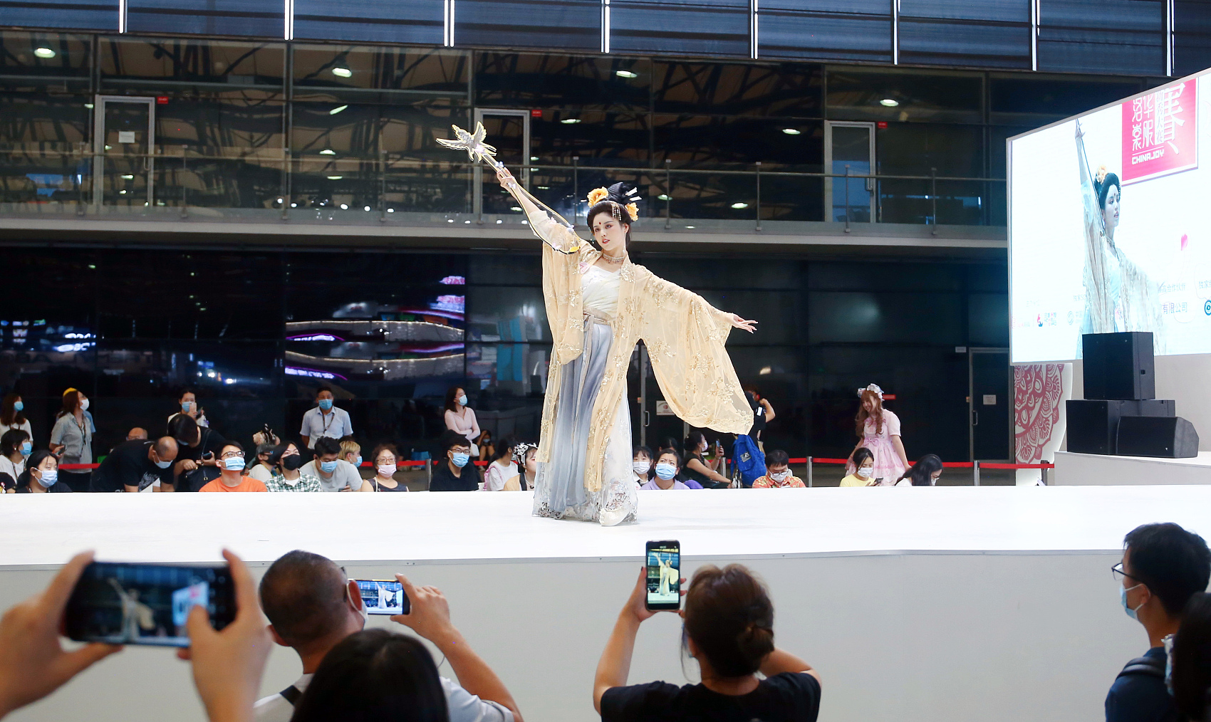 彭泗清：消耗升级！这些误区和陷阱，，，，你中招了吗？？？